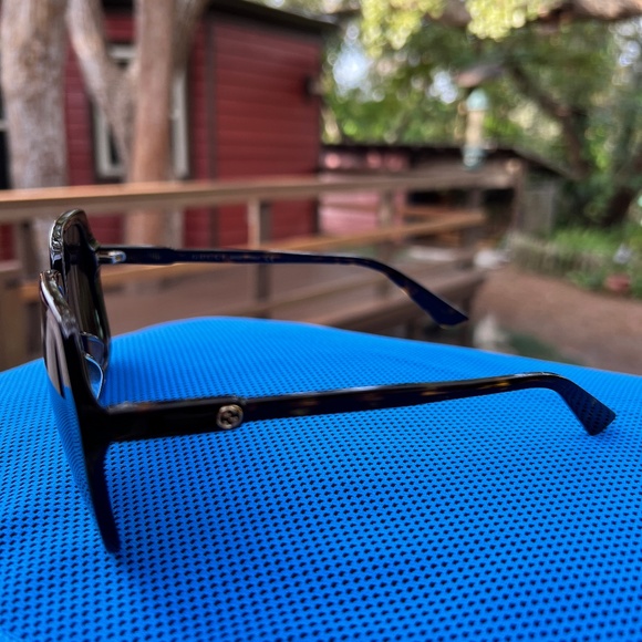 GUCCI Oversized Square Tortoiseshell Sunglasses (GG0533SA 002) main image 12